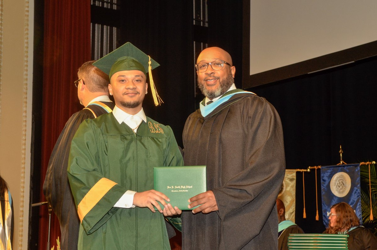 Guilford Co. Schools tweet media