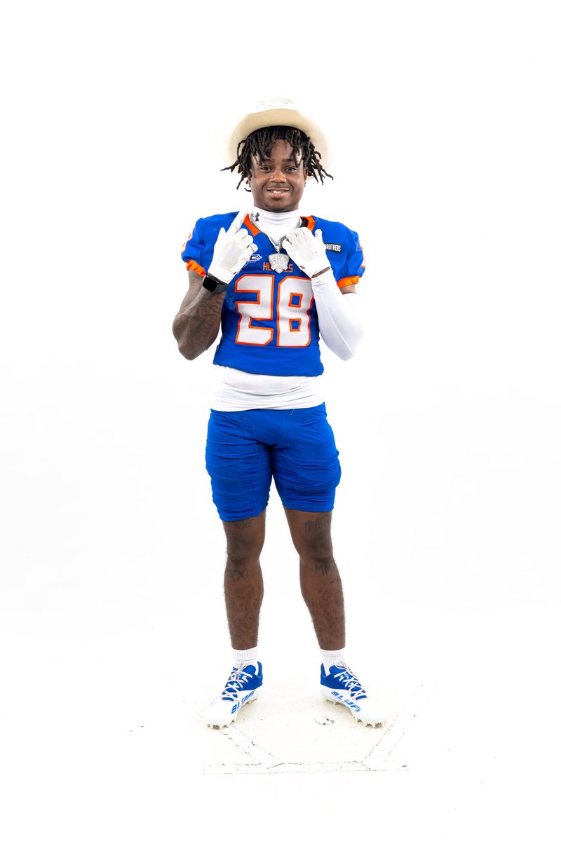 Year 1! Blessed to be here🤠 #onlyupfromhere