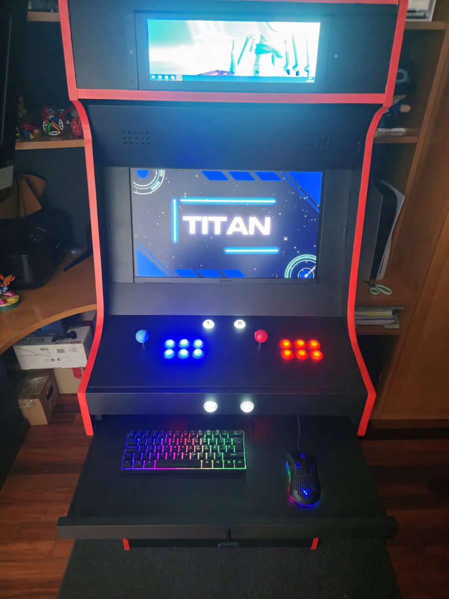 carloslagaron's tweet photo. Hola! Sigo vivo. Revivo esta cuenta para enseñaros esto que he hecho. 

Desde hace tiempo tengo una estación de emulación en mi PC y he querido llevarlo al siguiente nivel y bueno... 

Todas las consolas de la historia hasta Switch, +24000 juegos

MI PROYECTO: TITÁN https://t.co/s3T0USympH