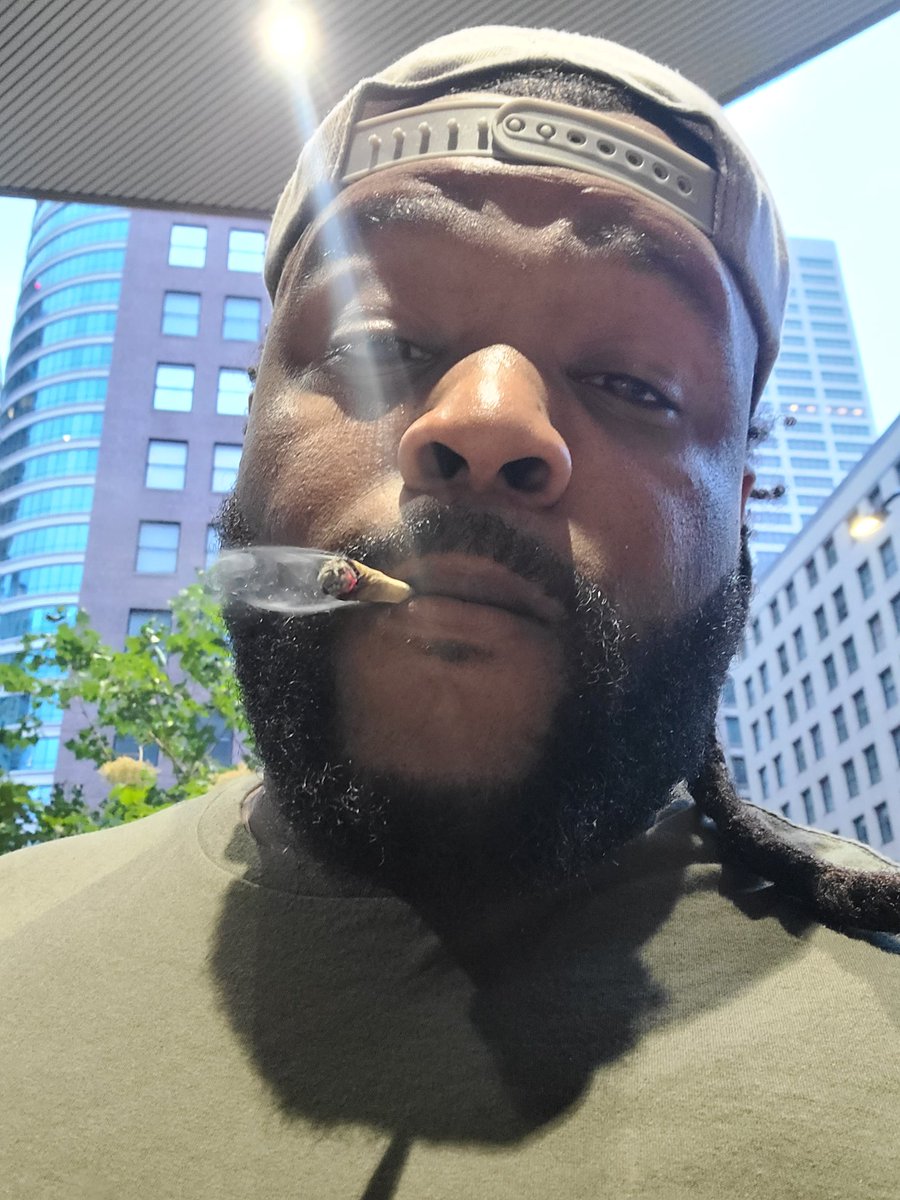 Do I look like I give a fuck?...
