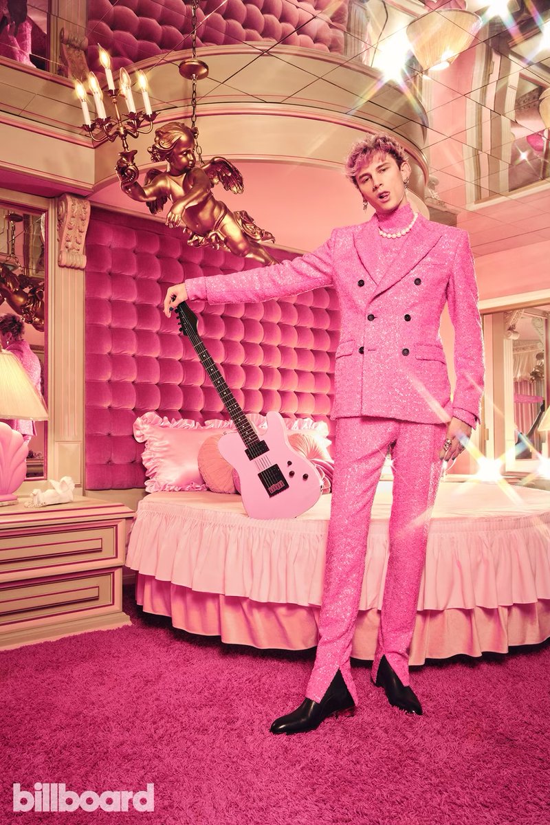 mgkarchived's tweet photo. @machinegunkelly for @billboard 

(2022)

anyway, nobody can own a colour but I’d say he wears this one pretty damn well 🙌🏼🩷

❌❌ https://t.co/gJZDMYfG30