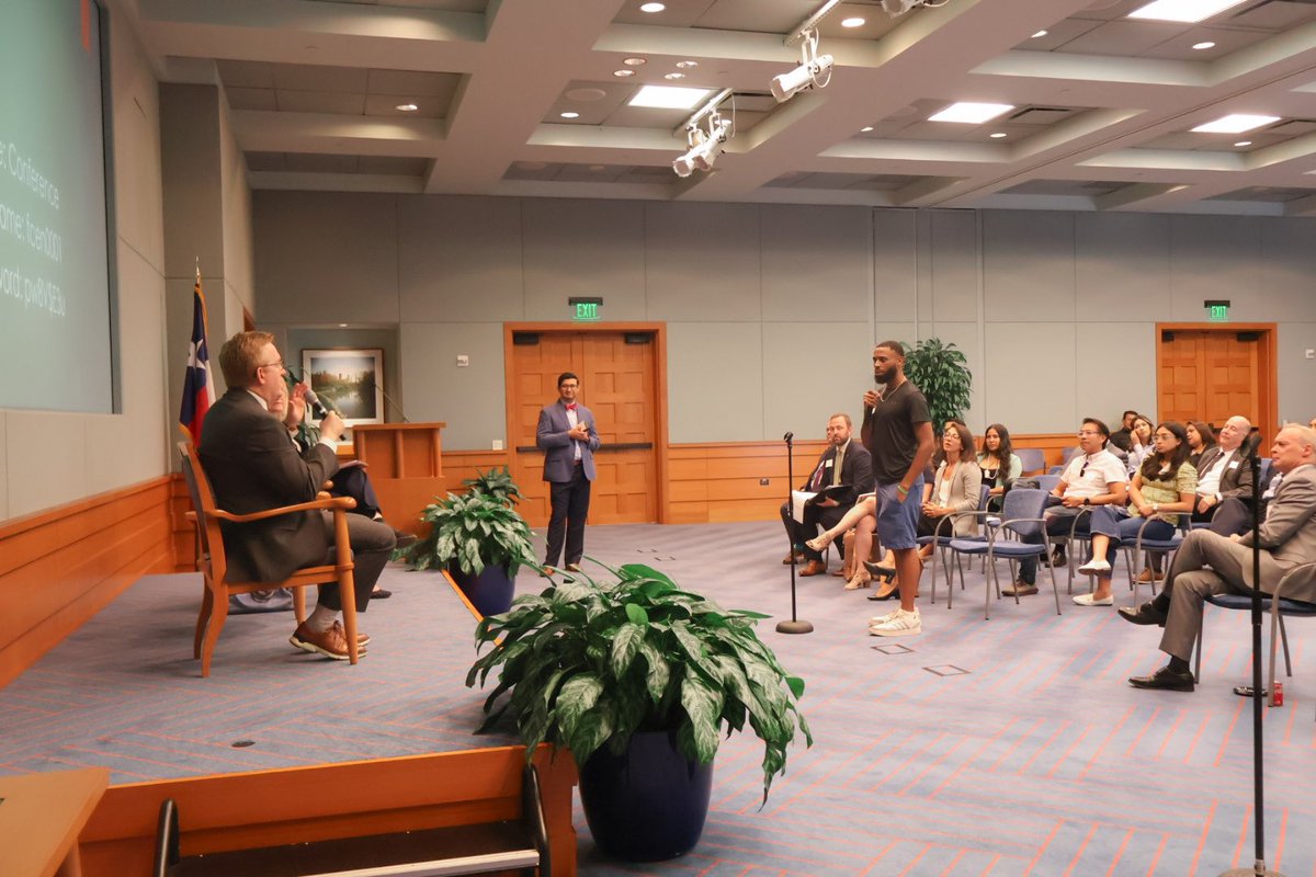 RepSylviaGarcia's tweet photo. Thank you to @FinCENnews Deputy Director for joining us today to engage with small business owners, chambers, and advocates on the new reporting requirements. Your insights are invaluable as we navigate these important changes together! https://t.co/Ypo5oSCeqB