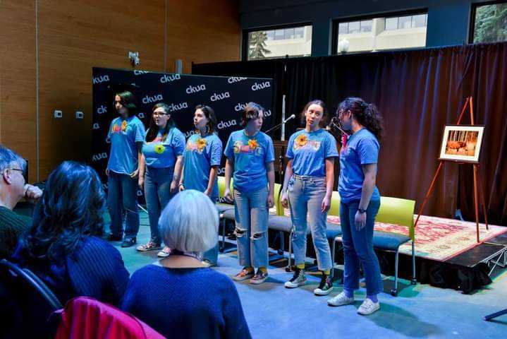 YouthWrite ✒️ tweet media