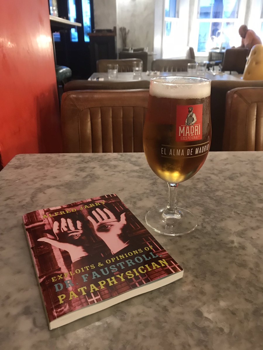 I am possibly drunk.
#alfredjarry #faustroll