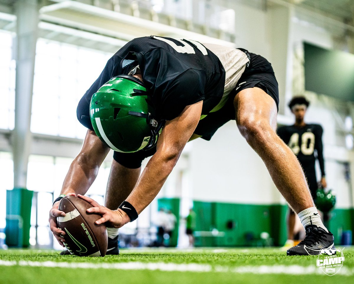 MeanGreenFB's tweet photo. 🤘SPECS🤘

#GMG | #BTB | @Rhinobldg https://t.co/BCNeBksuTI