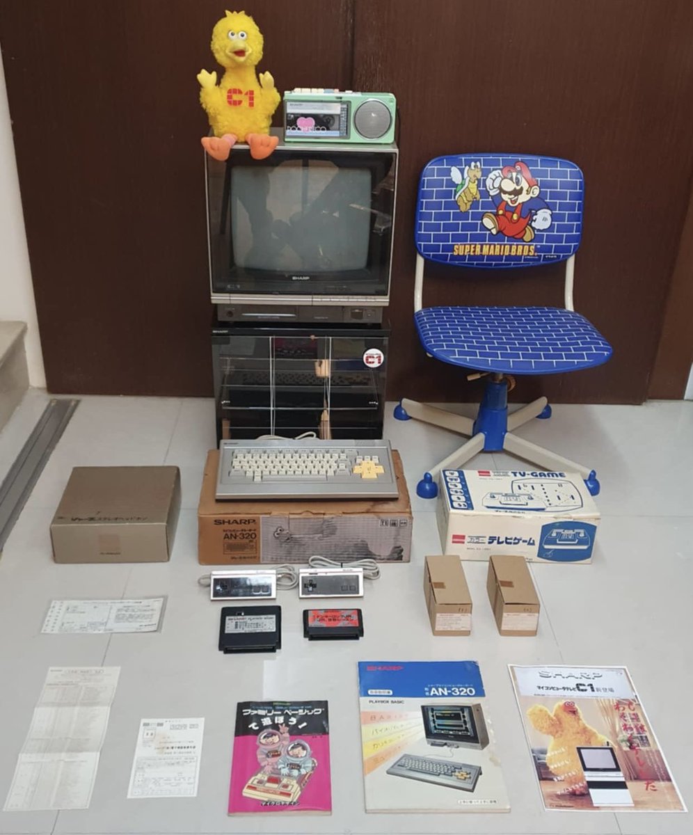 tecmo35's tweet image. ファミコンテレビC1
私の大切なコレクション
その年のディスプレイキャビネット、関連周辺機器、販促資料を保管します。