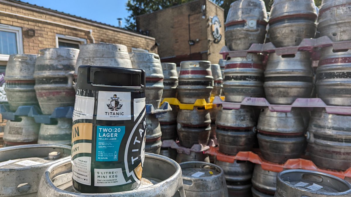 TitanicBrewers's tweet photo. Planning to enjoy the sunshine this weekend?

Our mini kegs are the perfect drink to have in the garden or with friends!

Get yours today in our brewery shop! We are open Monday - Friday 9am to 5pm or Saturday from 9am to 1pm!

#minikeg #breweryshop https://t.co/hoIaq6cCAj