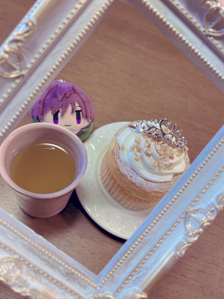 us_us_game's tweet photo. オンエア！6周年おめでとう https://t.co/9SZADorg8t