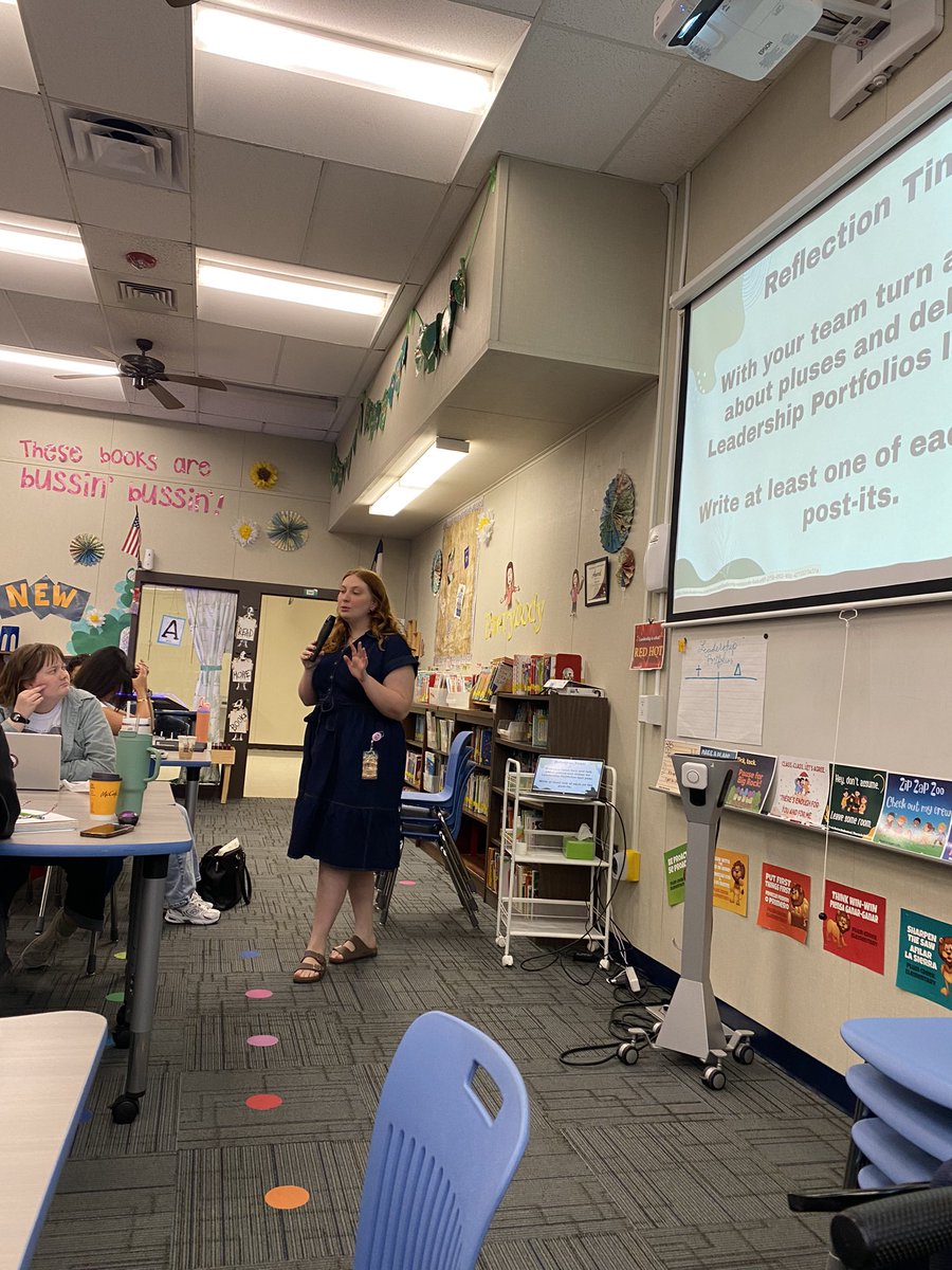 meganj830's tweet photo. @LL_Aman3 is confidently leading our Leader In Me training today and ROCKING IT! So proud to work alongside so many great leaders! @plumcreekelem #GoingForGold #LockhartLeading https://t.co/b7mlZcw6eb