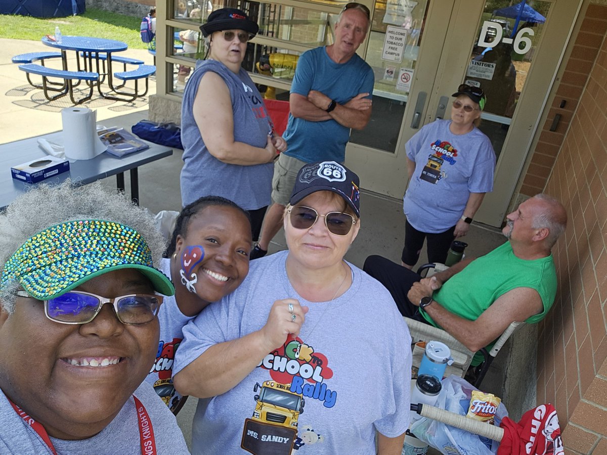 Petermann Bus tweet media