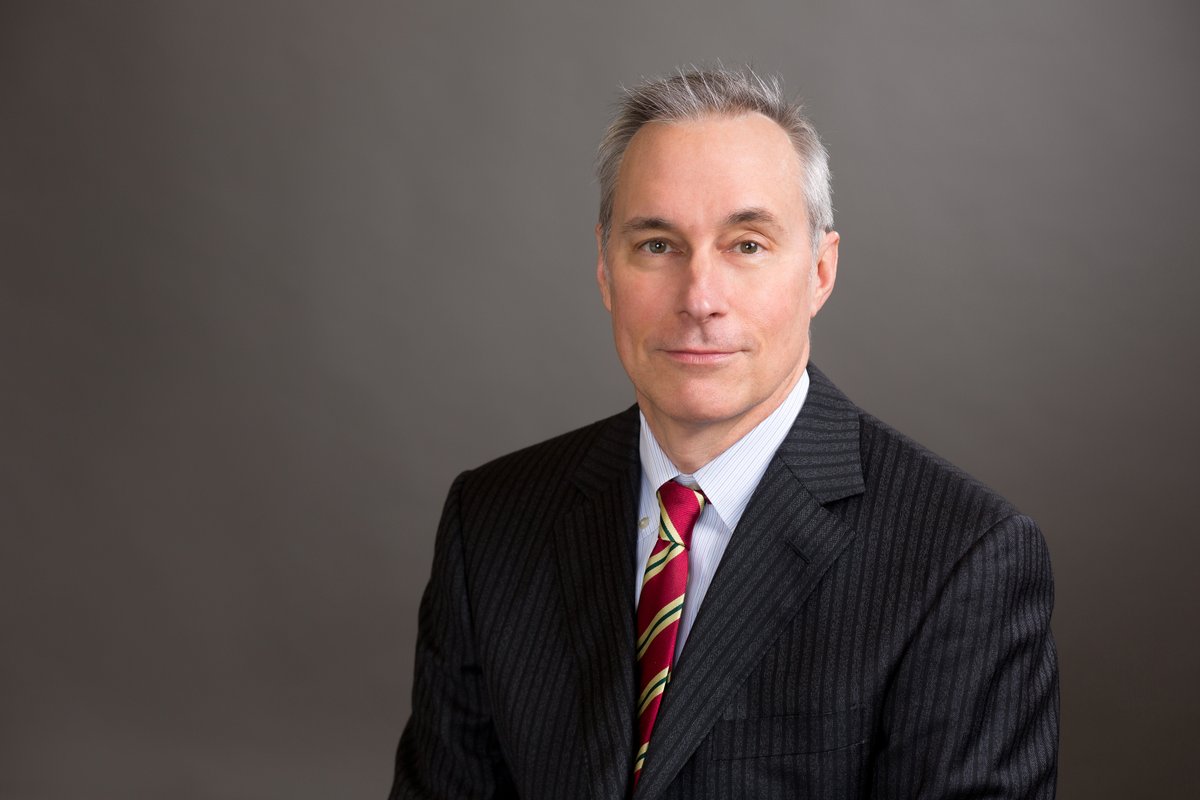 <a href="/EvansPetree/">Evans Petree PC</a> wants to congratulate our 41 attorneys selected for inclusion in <a href="/BestLawyers/">Best Lawyers</a> 2025 &amp; our 3 attorneys named "Lawyer of the Year"!
EP Attorneys Honored in Best Lawyers 2025 • Evans | Petree, P.C. (evanspetree.com)