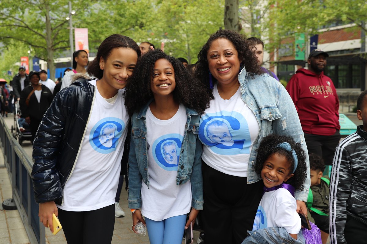 MarchofDimes's tweet photo. We couldn’t be prouder to have @Gerber as a national partner! The team has been all in—fundraising, creating care kits for NICU families, and showing up at #MarchForBabies events across the country—rallying around the fight for the health of moms and babies💖👶 #GerberLove https://t.co/E9PePOoMcu