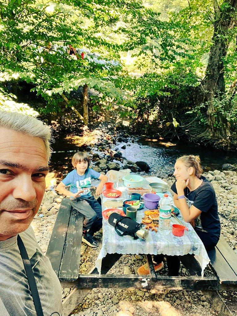beliz58's tweet photo. Şu hayattaki en özgür şey senin annen olmak... seninle yapılanlar gezilen yerler öğrenilen bilgiler benim zenginliğim https://t.co/OgJ2o9fR6N