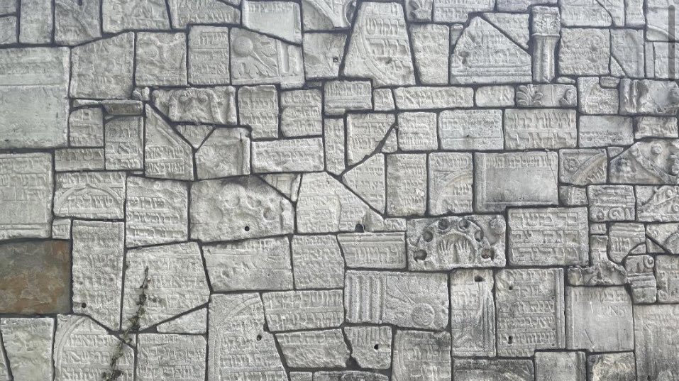 adena_astrowsky's tweet photo. Uncovering the stories and heritage of my ancestors in Poland has been a profound journey. Dive into my latest article to explore how knowing our roots shapes who we are today.
Link:
https://t.co/pjfGCMedbi https://t.co/y7CmM61AIF