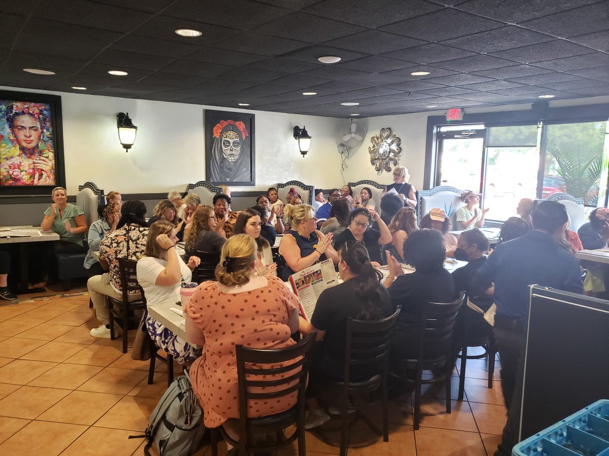 APTysinger's tweet photo. Happening now! EFES enjoying our Beginning of the Year Meet and Greet at Plaza Azteca. #relationshipsmatter #EFESProud https://t.co/Nsjqqg7uJK