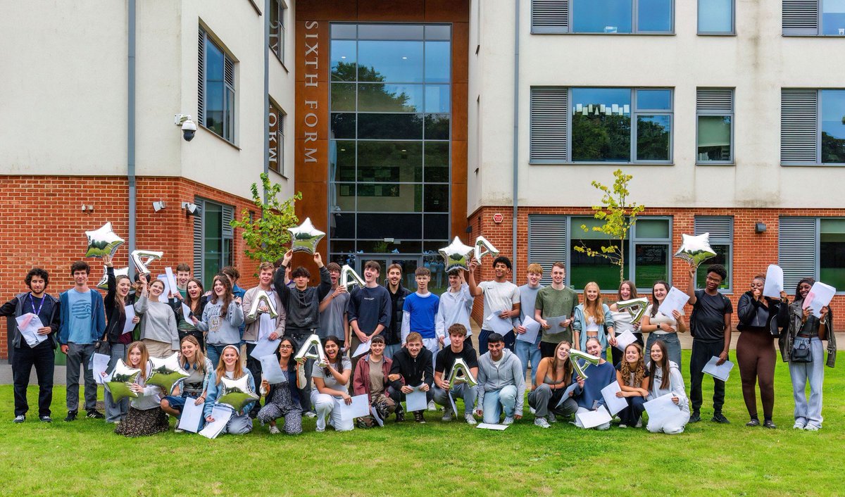 We are proud to congratulate our Y13 students on their exam success.  A great morning celebrating with students, parents and staff.  We wish them all the very best for the future