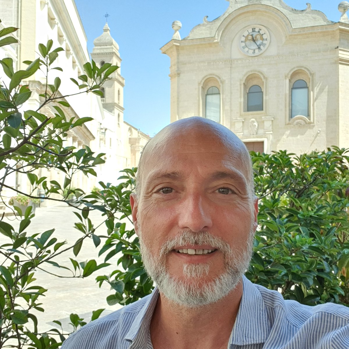 Come ogni anno, il mio ferragosto è nella mia Gravina, una città bellissima che vi invito a scoprire. Auguroni...Mario 😘