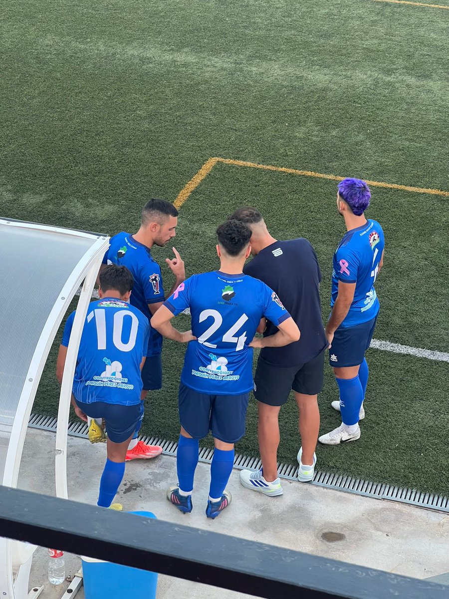 Migueel8AT's tweet photo. 24/25😁⚽️💙 https://t.co/POjpbI3t8e