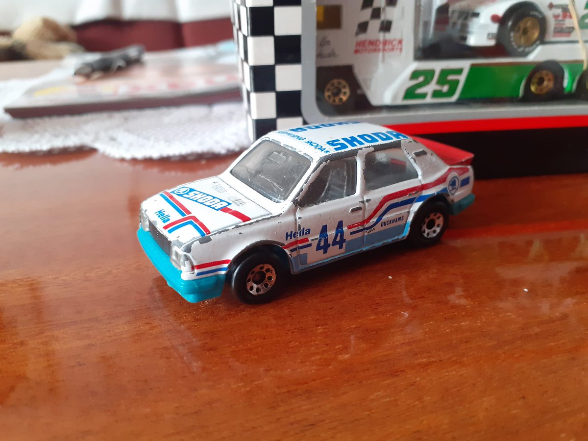 1992Matchbox's tweet photo. Matchbox skoda 130lr #skoda130lr #rally #rallye #skoda #skoda130 #matchbox #diecast #matchboxcars #diecastcars #matchboxcollection https://t.co/mGTvVaTt5U
