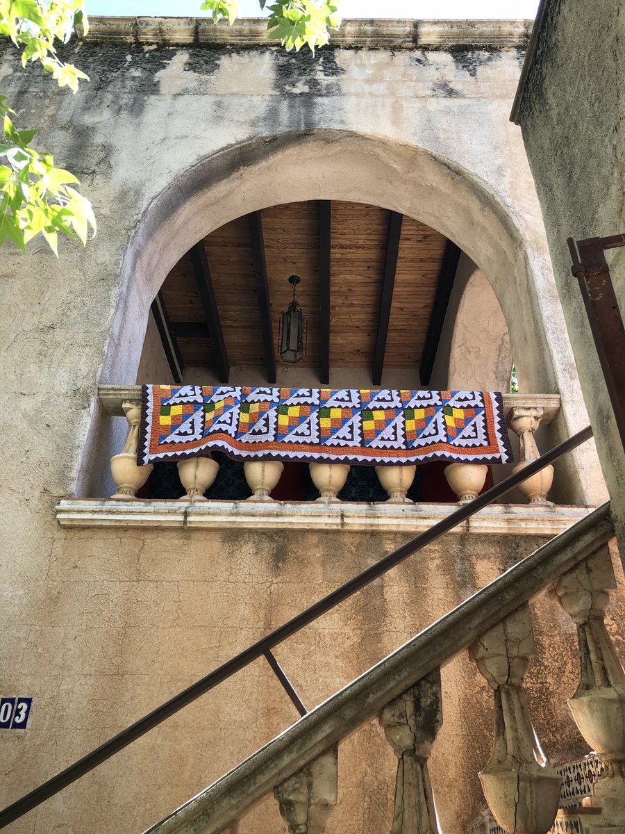 SedonaDotOrg's tweet photo. Guess the Sedona landmark! πΊπ΅
This picturesque arts and crafts village is a must-visit for unique shops, fine dining, and vibrant local culture.
Comment your guesses below! π
@sundancehead
#ExploreSedona #HikingAdventures #NatureLovers #TravelArizona #GoldenHour #VisitAZ https://t.co/fpbgUY4mel