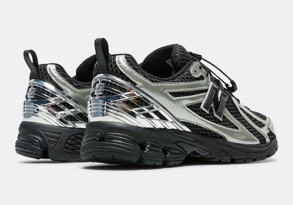 StreetFashion01's tweet photo. The Basement x New Balance 1906R (2024) https://t.co/dUUlEA3Qq0