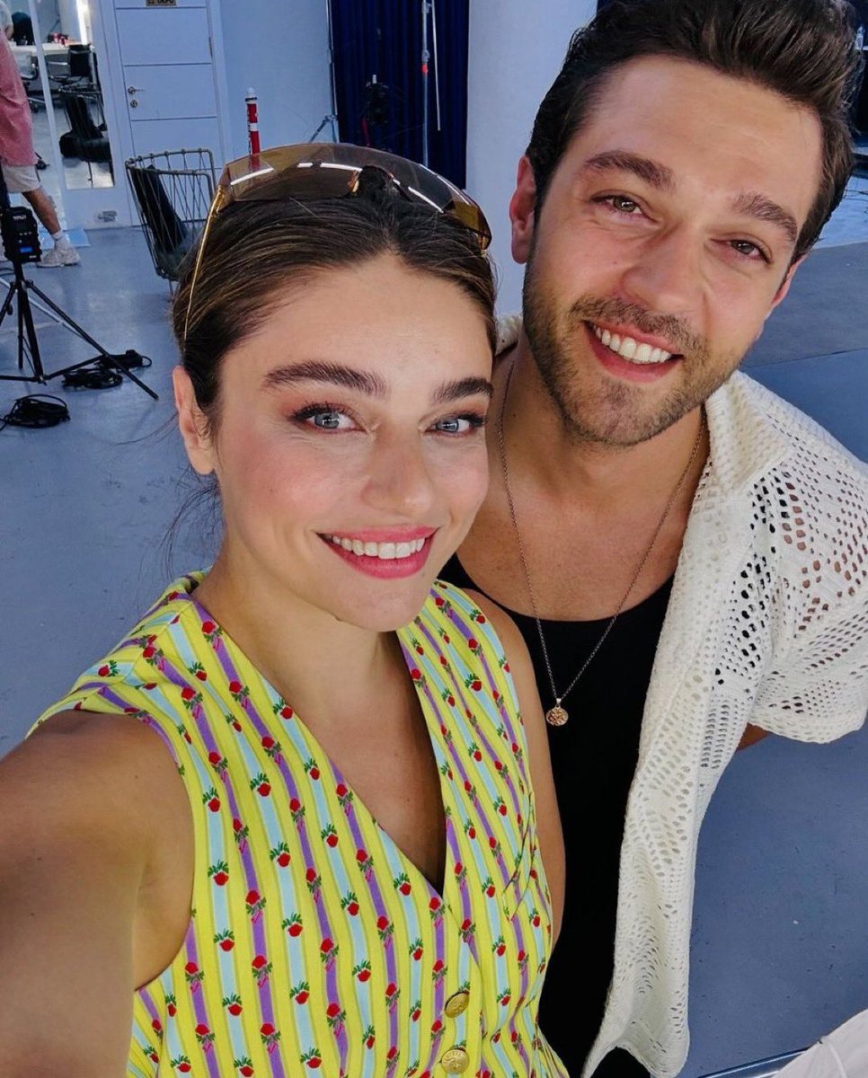 arab2turk's tweet photo. #AyçaAyşinTuran &amp; #FurkanAndıç 

فوركان يحلي اي ثنائية يجي فيها ❤️ https://t.co/eNctg8Y4b0
