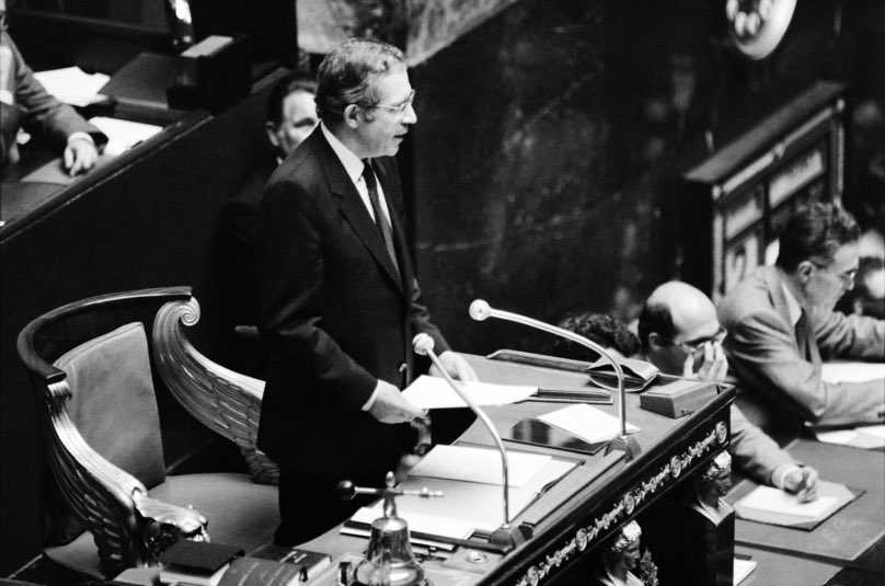 Louis Mermaz était un engagé, un humaniste, un érudit. De Vienne à l’<a href="/AssembleeNat/">Assemblée nationale</a> qu’il a présidée, il avait su garder cette « force tranquille » qui le caractérisait, même aux plus hautes responsabilités. À sa famille, à ses camarades, j’adresse mes pensées sincères.