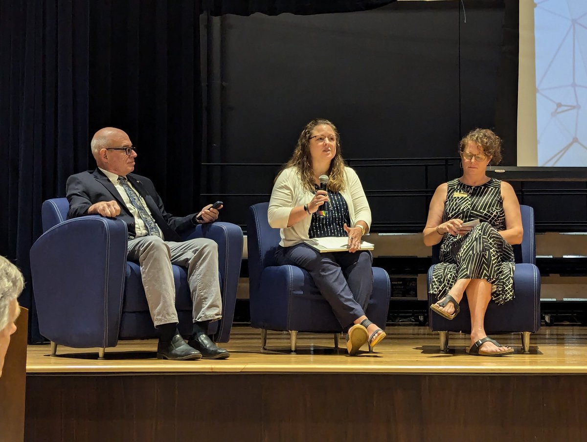 Lisa Blank tweet media