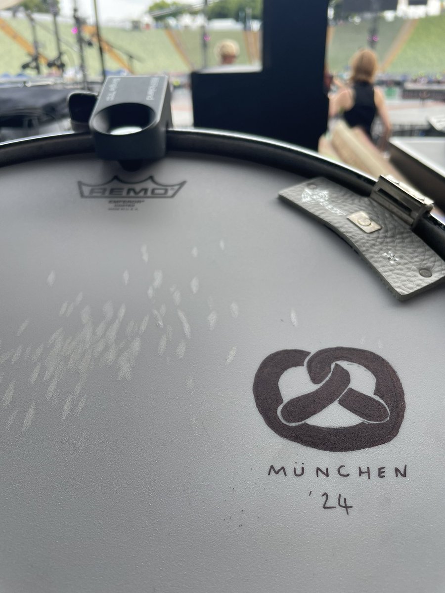 Servus… What a pleasure to be back in Munich, I think the first time we came to the Olympiastadion we played in the car park, very happy to have been allowed in the building this time..! Really looking forward to three shows in beautiful Bavaria. W. X