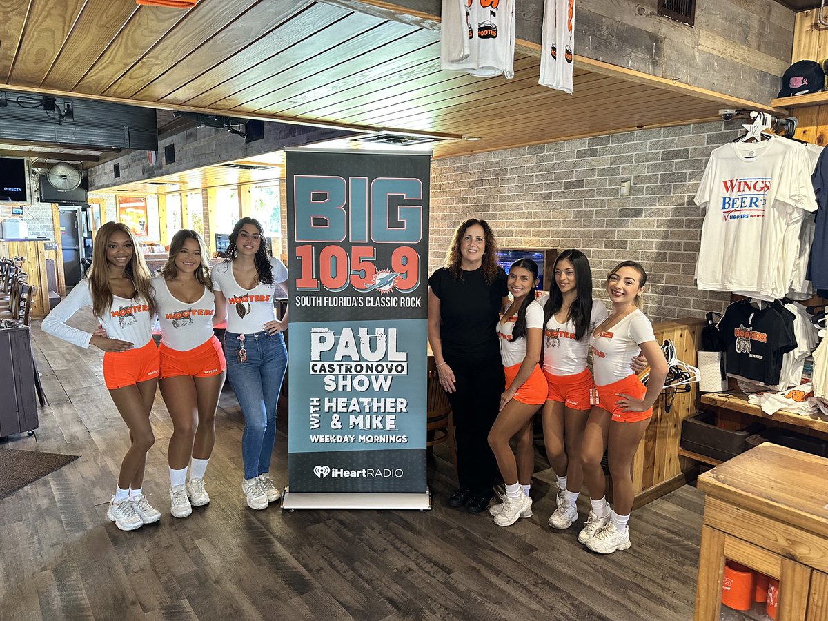 BIG1059FM's tweet photo. Join @me_kimba at #Hooters Sunrise until 3p!
#friendraiser #myfamilymattersfoundation https://t.co/5N88hdylvQ