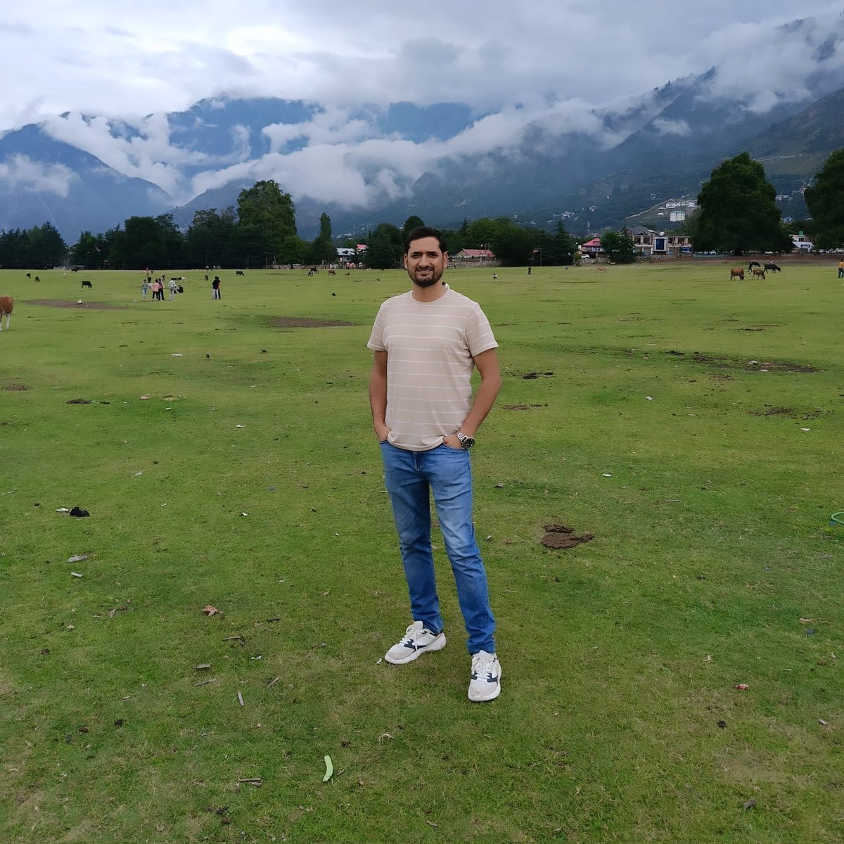ajay_katal's tweet photo. #NewProfilePic https://t.co/sSD5Wm0U21