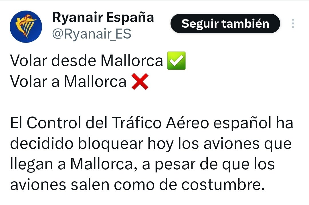 controladores's tweet photo. Valga este tuit en modo EPI y BLAS para explicarte, irresponsable CM de @Ryanair_ES, la diferencia entre volar con tormentas o sin ellas.
Las propias tripulaciones de Ryanair, excelentes profesionales, solicitan desvíos para evitarlas por seguridad.
Pregunta a vuestras tripulaciones porqué hoy no operaban "como de costumbre". Imagino que andaran contentos con tu gracieta.
A ver si aprendes algo.
De nada.