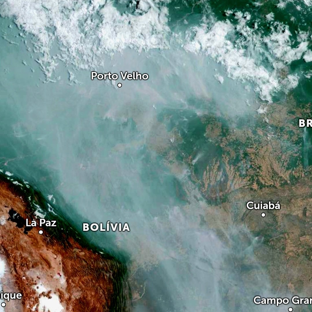 bbbrezenski's tweet photo. Hoje é dia de toda a América do Sul respirar os lucros de poucos agricultores.

Da Colômbia ao Uruguai, uma mega bolha de fumaça TÓXICA, CANCERÍGENA, LETAL se espalha causando danos.
Some isso com um ar extremamente seco, e teremos hospitais lotados.

Isso é PROGRESSO? 🤡 https://t.co/TgVSDOpyAp