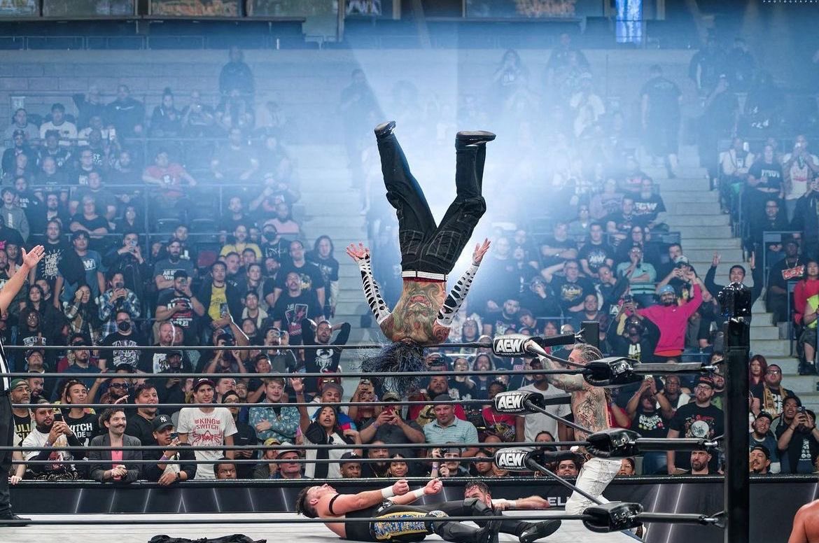 HardWrestlePics's tweet photo. https://t.co/87Ct1bx0Uy