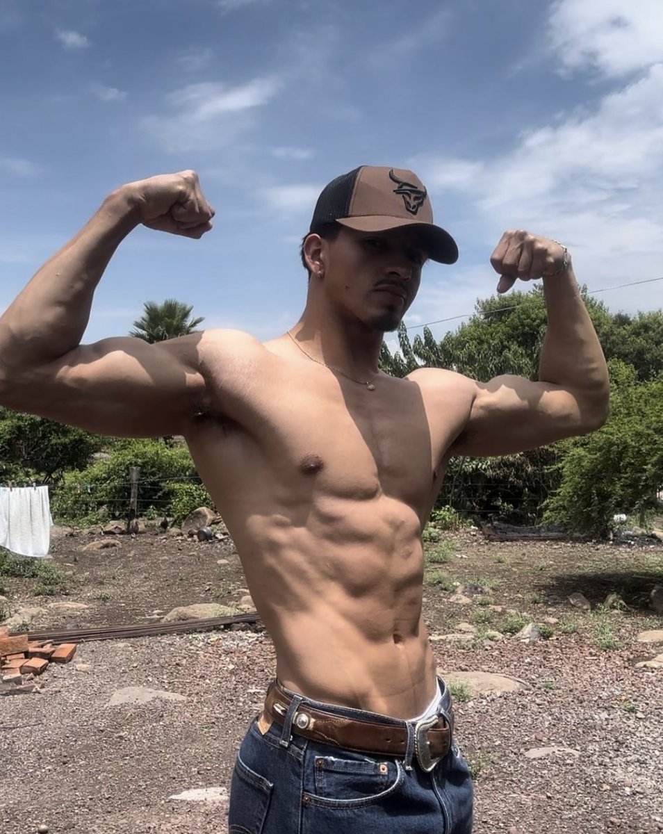 Muy buenos días raza 😏🤠