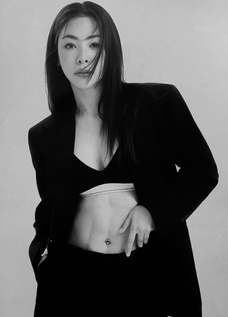 4heartshapedbox's tweet photo. ⠀

Tell me, did you get the news? 
She ain't fuckin' with you no more
𝘈𝘯𝘥 𝘐 𝘩𝘪𝘵 𝘪𝘵, 𝘭𝘪𝘬𝘦 𝘪𝘵'𝘴 𝘢𝘭𝘭 𝘮𝘪𝘯𝘦.

⠀ https://t.co/fyz20nekH3