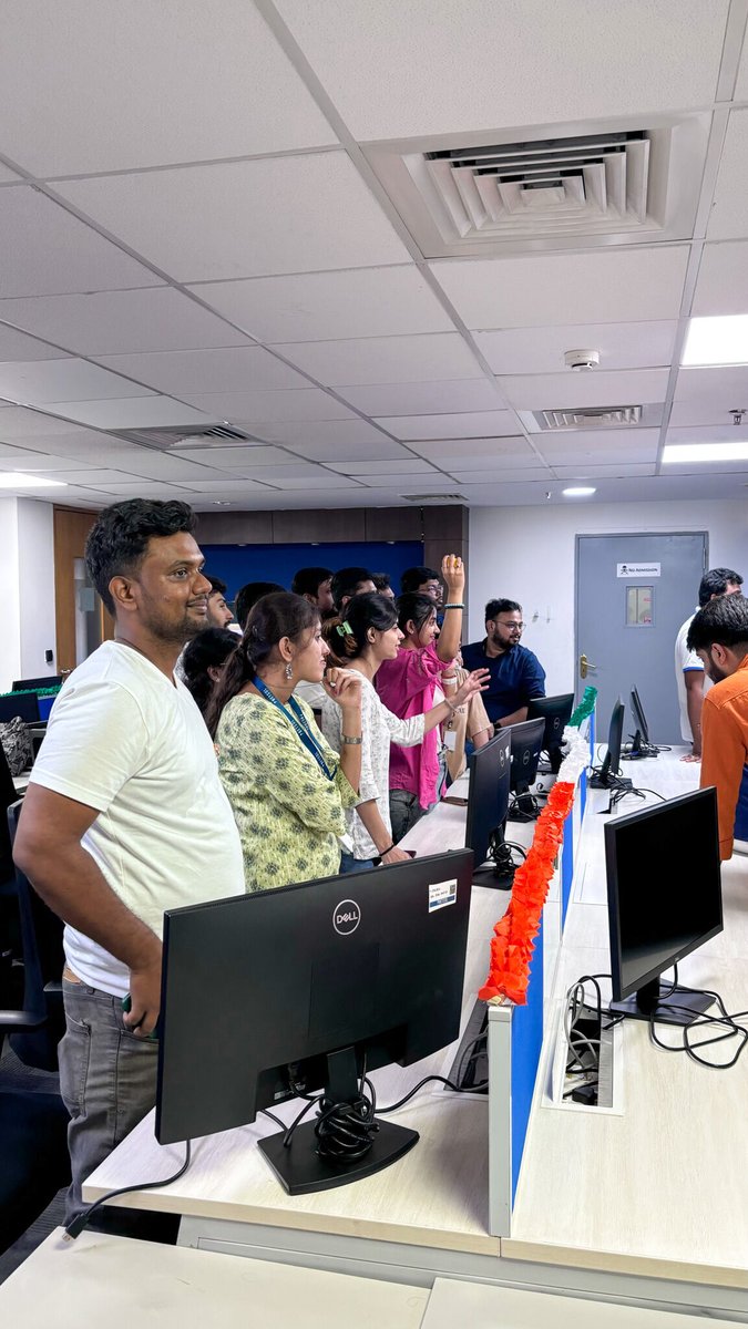 Today, our team in India celebrates their 78th Independence Day, showcasing their rich heritage to our global community. 

#IndependenceDay #GlobalCommunity #India #TeamCulture