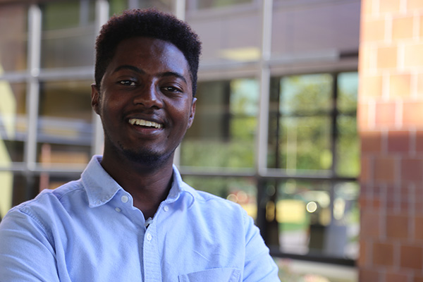 CenturyCollege's tweet image. Say hello to excellence!  Biniam Lemma, a Computer Science alum at Century, was a student leader in PTK, tutor, and Northstar STEM participant. He interned at VISA, and worked on new payment platforms. 

century.edu/live/news/606-…

 #StudentSuccess #TechLeader