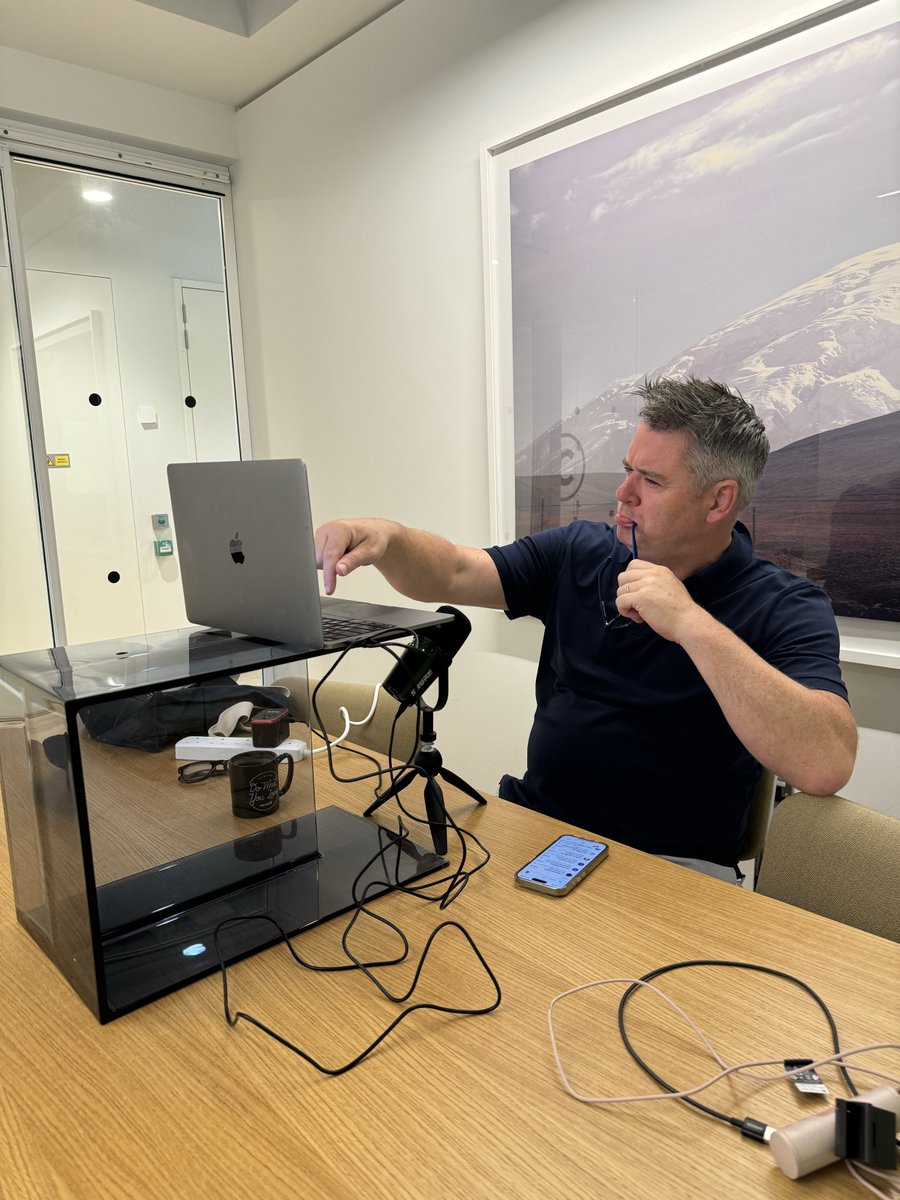 MWMiniMBA's tweet photo. pov: when Grandad gets hold of technology ๐ (don't kill us Mark)
Thank you to everyone who attended our Mini MBA in Marketing Virtual Open Day! If you missed it, not to worry. As promised, here is Mark in all his glory. https://t.co/J9aKc4uEXA
#markritson #marketing #minimba https://t.co/pX8CBymks9