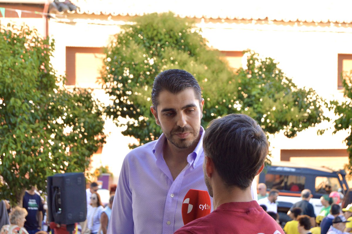 Un honor haber dado el pregón de las fiestas de #Coreses. Gracias al Ayuntamiento, a las peñas y a todos los vecinos. ¡A pasarlo bien! 🎉