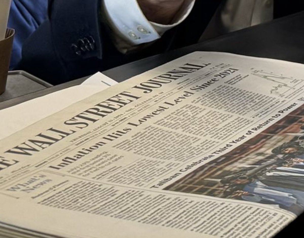 That Gay Guy Candle Co. (@gayguycandleco) on Twitter photo 