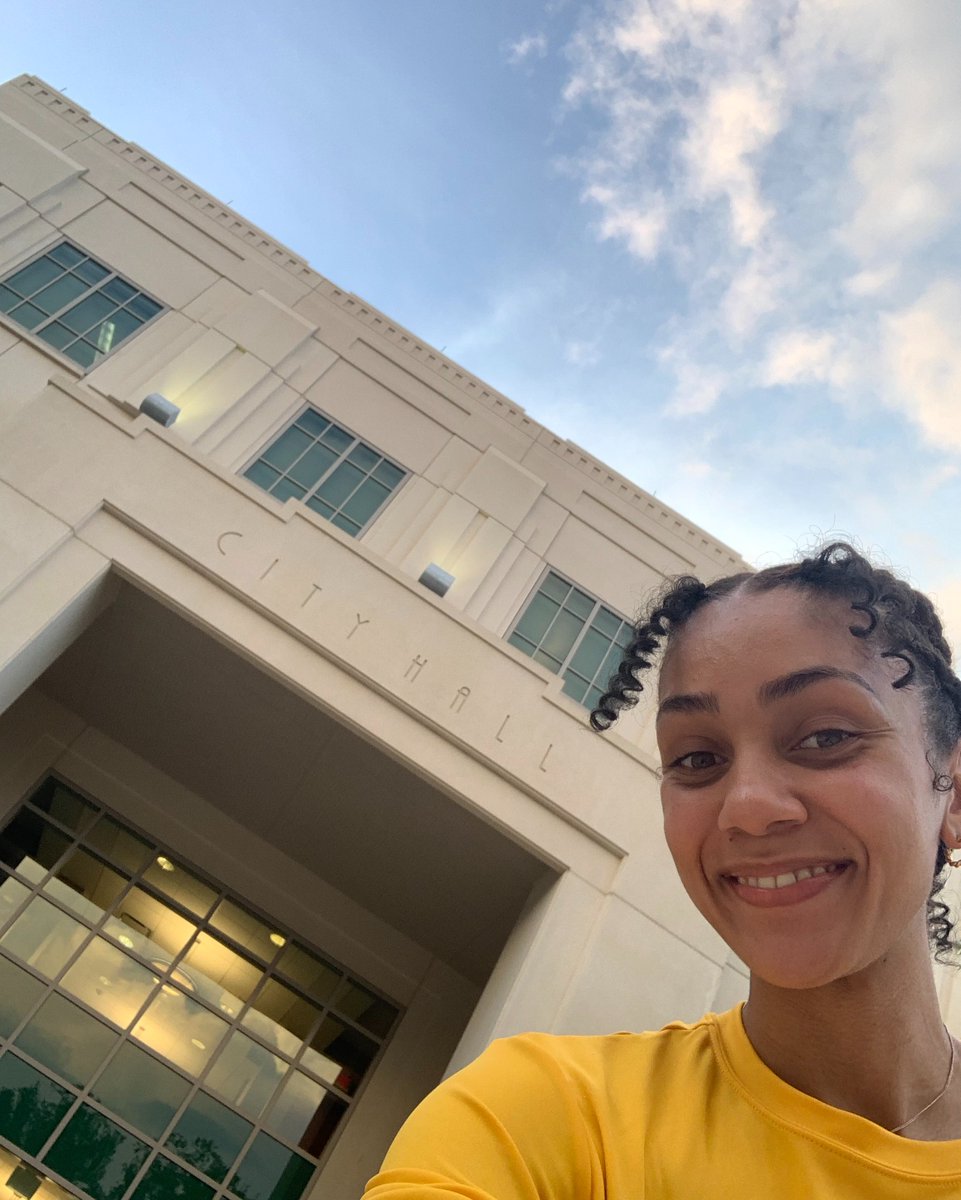 healthyworange's tweet photo. Happy #CityHallSelfieDay!! πΈ π We love getting out in our #community, and we are thankful for the support of our local municipalities! π @cityofocoeeFL β‘οΈ City of Winter Garden β‘οΈ Town of Oakland β‘οΈ @townwindermere
#ELGL @ELGL50 https://t.co/eHtA9vcZw5