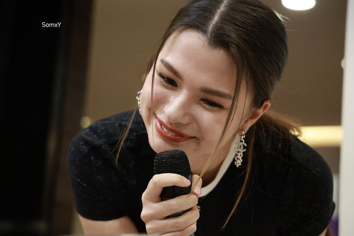 SomxY_12530's tweet image. รบกวนศิลปินอย่าประชิดตัวแฟนคลับค่ะ ไว้ชีวิตสาววายด้วย

#FREENBECKxEFMFANDOM #EFMFANDOMLIVEAWARDS