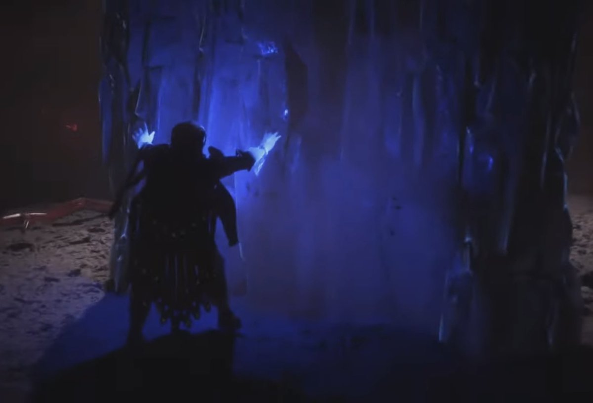 NotS0Creative's tweet photo. You think your slick bioware, I see what you’re doing https://t.co/mCuSWgbDzk