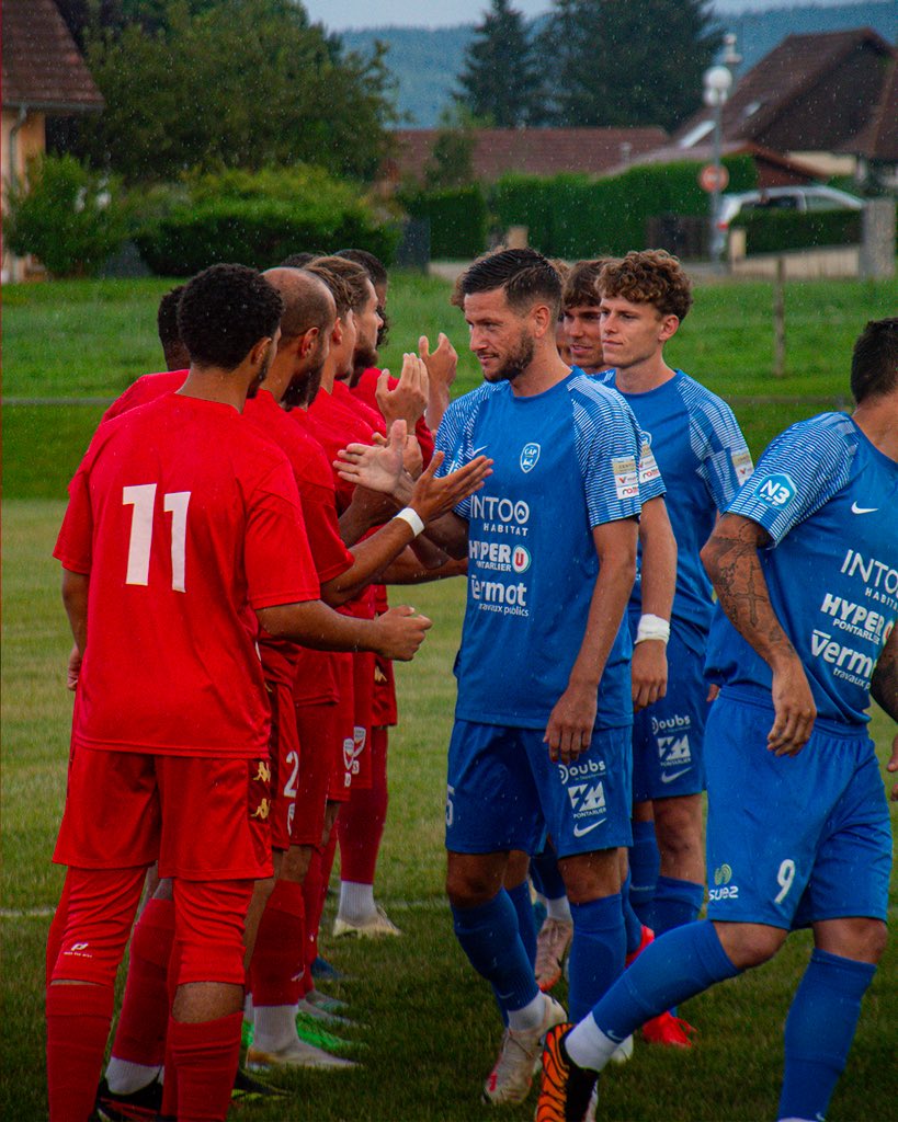 racing_besancon's tweet photo. 🔥 Première victoire de cette préparation estivale sur le terrain de Gilley hier, face à un futur concurrent en championnat ! le travail continue pour les hommes de Claude Robin ✊
#TeamRB https://t.co/uXSU9LnDxD