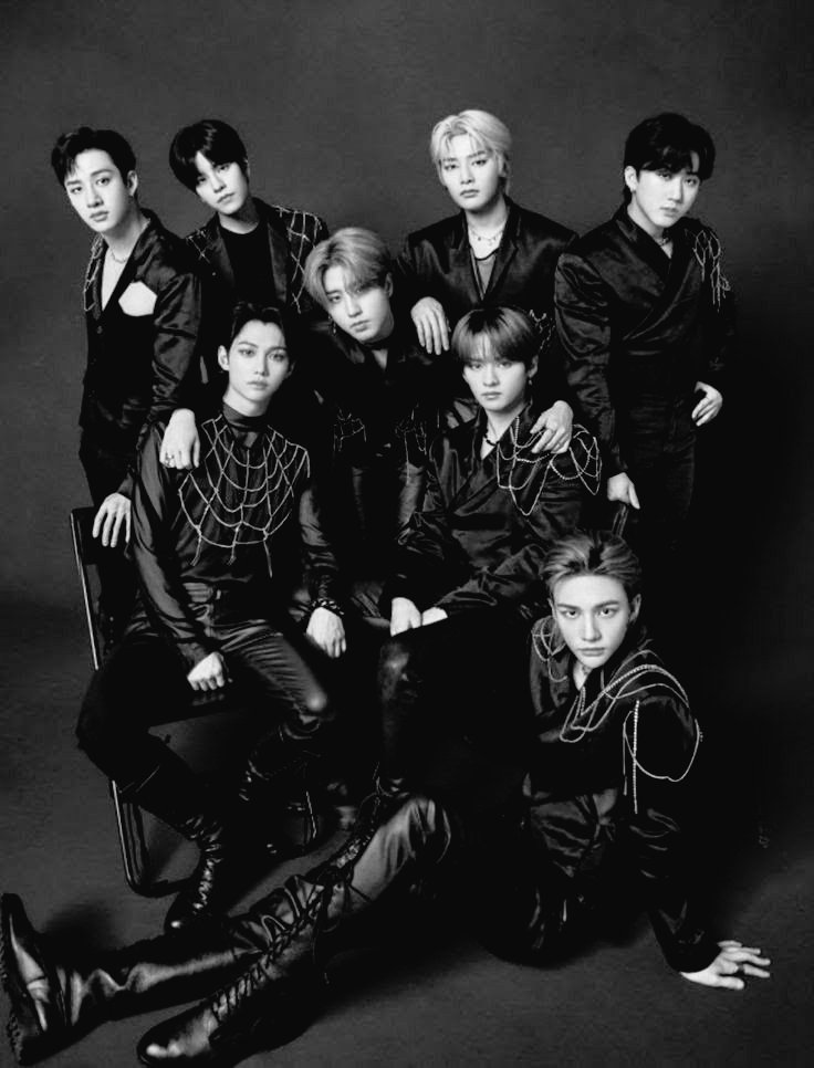 infelixed's tweet photo. — stray kids &amp; aespa ♡

bias: ot8 &amp; ot4

utt: hyunjin, felix / karina &amp; winter

main acc: @jullietcapulete 

writing acc: @fairchildhood 

curiouscat: https://t.co/0A2rhBowAL https://t.co/2ObXYuKhO2