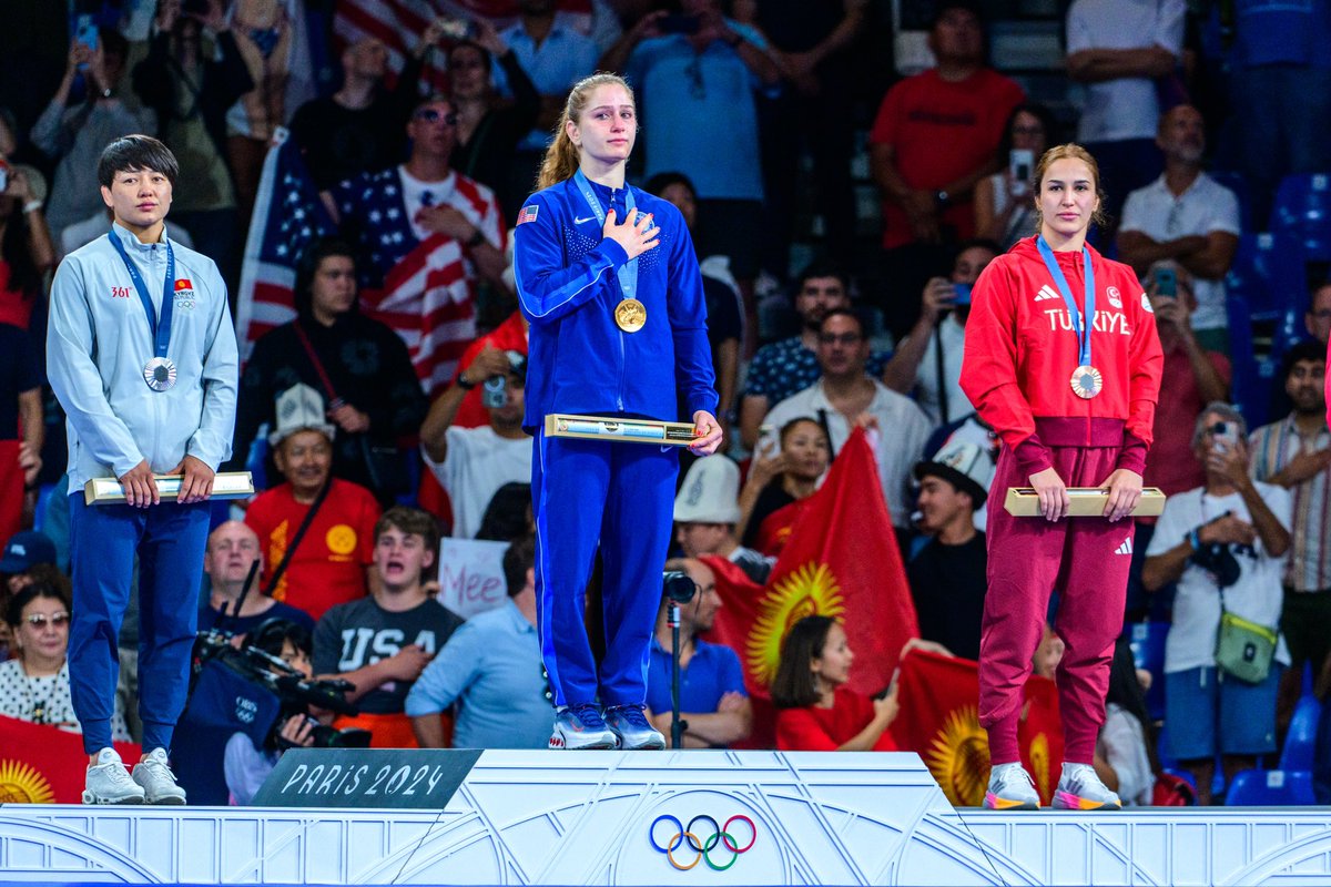 Amit Elor tweet media