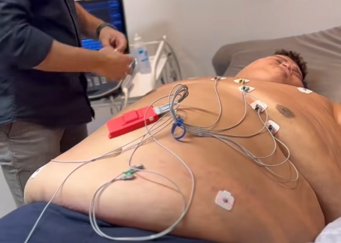 "Tem que ser muito doente pra achar que o São Paulo vai ganhar a libertadores"

Eu: