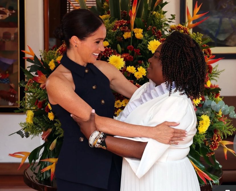 ZandiSussex's tweet image. We love an accomplished woman😍

“Known for her fierce advocacy for environmental justice and human rights, Vice President Márquez is a champion for marginalized communities and a defender of Colombia’s natural heritage.”

 #HarryandMeghaninColombia