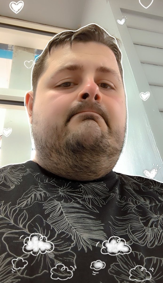 Took this, was told I looked cute and that I should post so here you go

Back home tomorrow, had fun though, burr can't wait to be home for the weekend